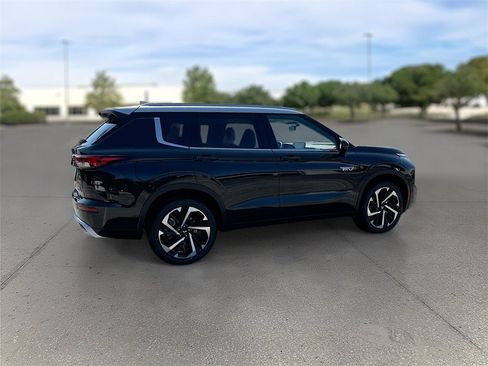 New 2025 Mitsubishi Outlander SEL image 7