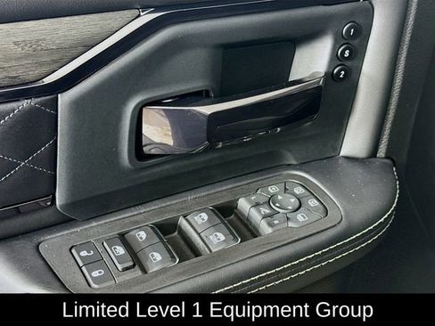 Used 2025 RAM 3500 Limited image 19