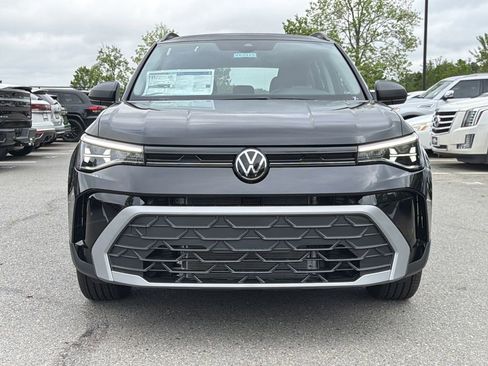 New 2026 Volkswagen Taos S FWD image 8