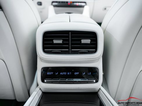 Used 2024 Mercedes-Benz Maybach GLS 600 4MATIC image 79
