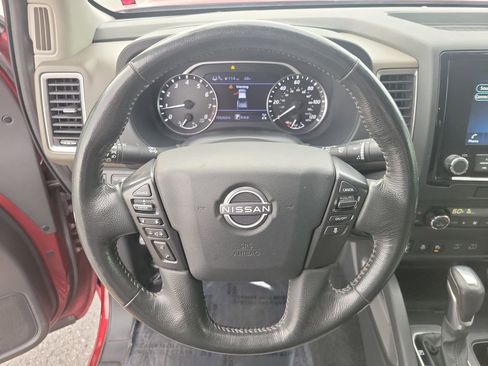 Used 2022 Nissan Frontier SV image 28