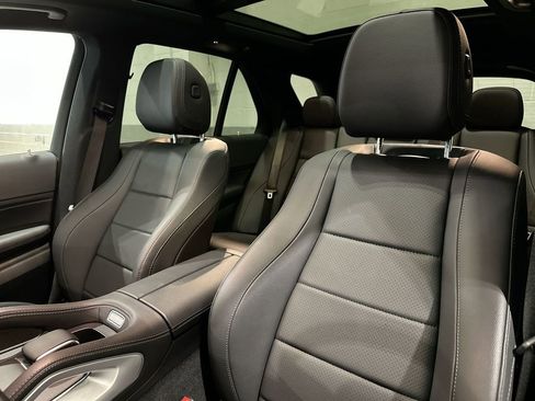 Used 2025 Mercedes-Benz GLE 350 4MATIC image 10