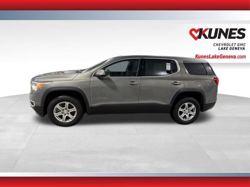 Used 2019 GMC Acadia SLE w/ LPO, Floor Liner Package image 9
