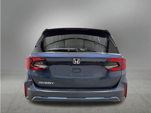 New 2026 Honda Odyssey EX-L image 4