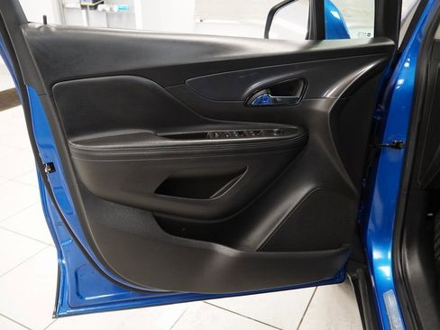 Used 2018 Buick Encore Preferred image 16