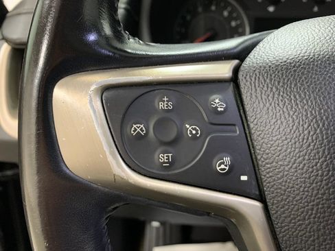 Used 2019 GMC Terrain Denali w/ LPO, 'HIT The Road' Package FWD image 17