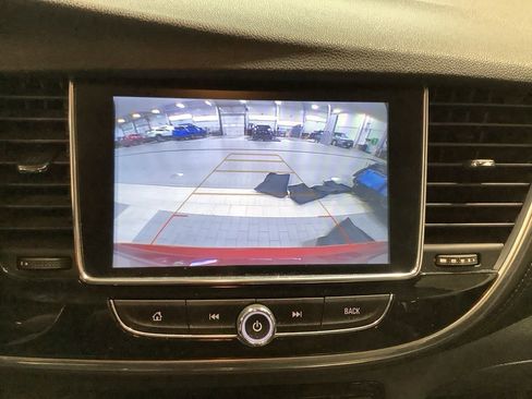 Used 2019 Buick Encore Preferred image 18