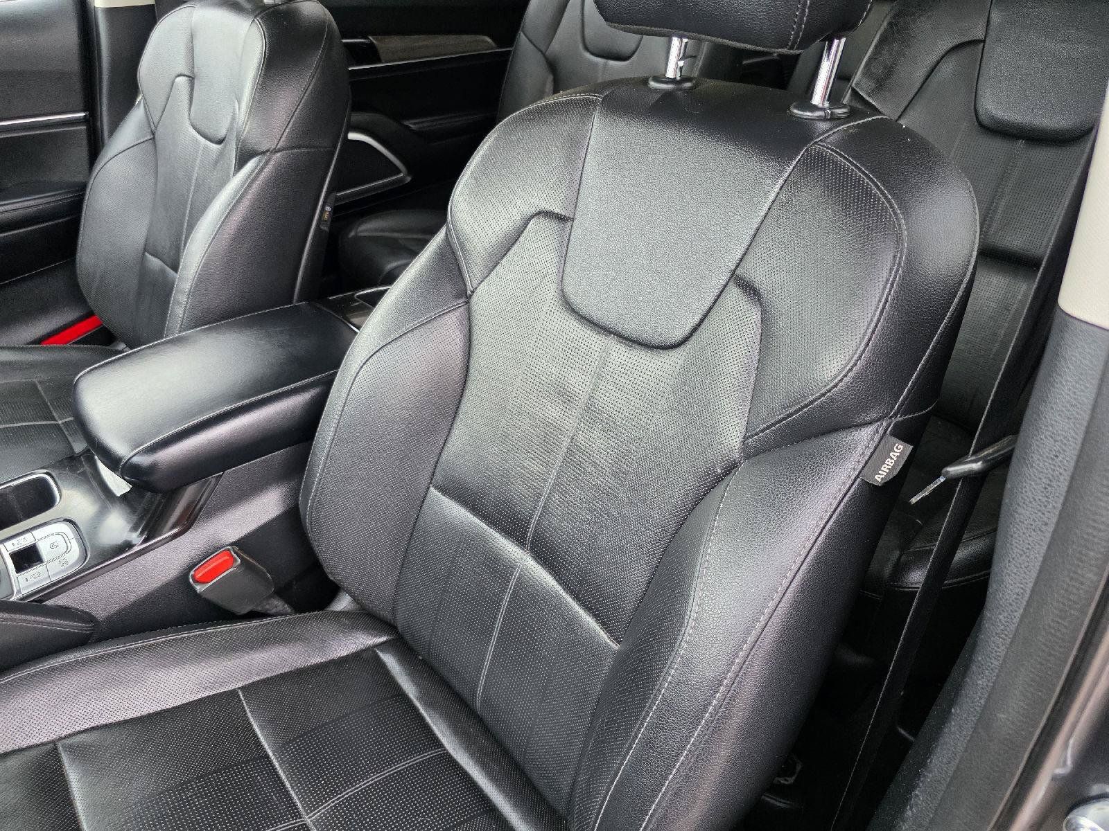 Used 2021 Kia Telluride EX w/ EX Premium Package FWD image 20