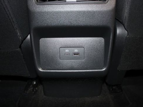 Used 2023 Nissan Rogue SV AWD/4WD image 28