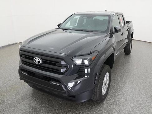 New 2025 Toyota Tacoma SR5 image 3