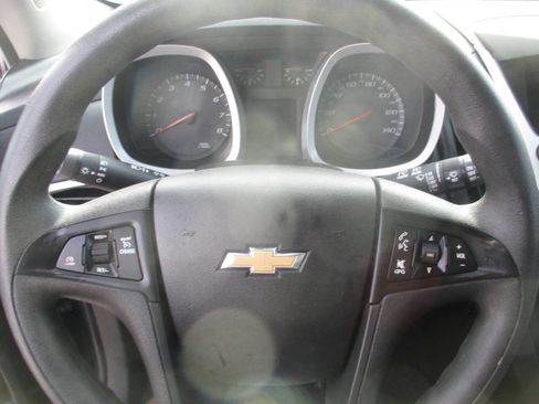 Used 2016 Chevrolet Equinox LS image 14