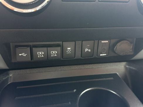 Used 2021 Toyota Tundra 1794 Edition AWD/4WD image 22