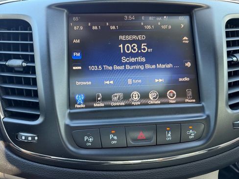 Used 2015 Chrysler 200 C w/ Navigation & Sound Group I image 69