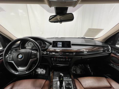 Used 2015 BMW X5 xDrive50i AWD/4WD image 21