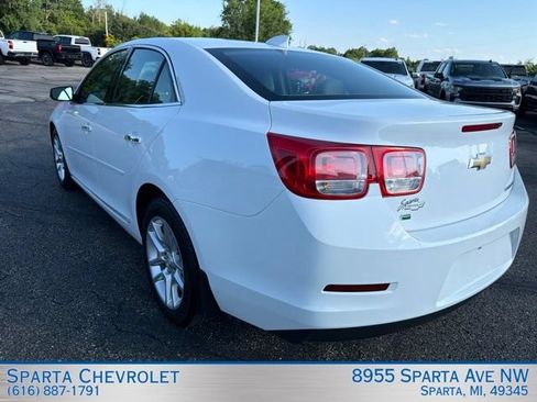 Used 2015 Chevrolet Malibu LT w/ Power Convenience Package FWD image 5