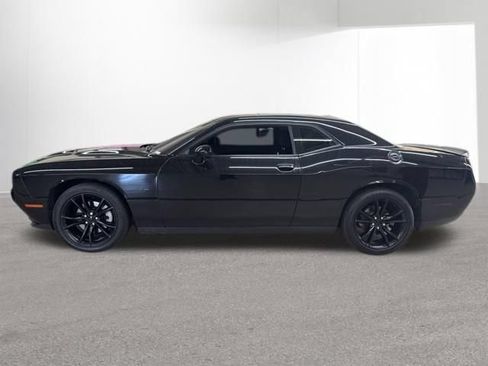 Used 2016 Dodge Challenger R/T Plus RWD image 2