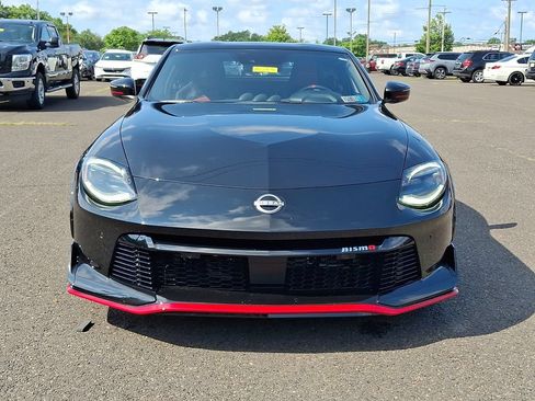 Certified 2024 Nissan Z NISMO w/ Floor Mat Package RWD image 2