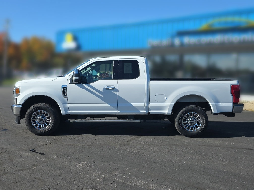 Used 2021 Ford F250 XLT w/ XLT Premium Package AWD/4WD image 12