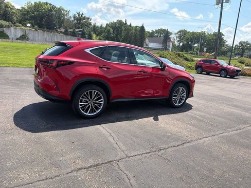 Used 2025 Lexus NX 350h AWD w/ Premium Package image 20