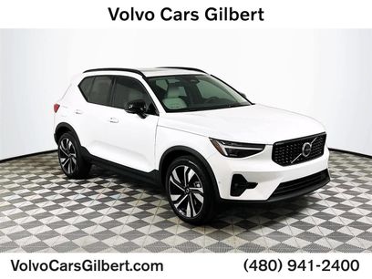 New 2026 Volvo XC40 B5 Ultra w/ Climate Package