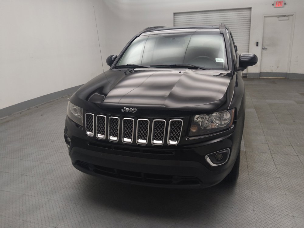 Used 2017 Jeep Compass High Altitude FWD image 15