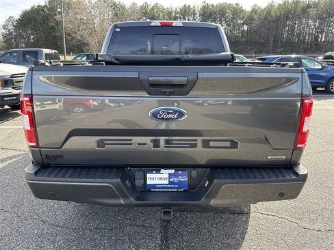 Used 2018 Ford F150 XLT w/ Equipment Group 302A Luxury image 9