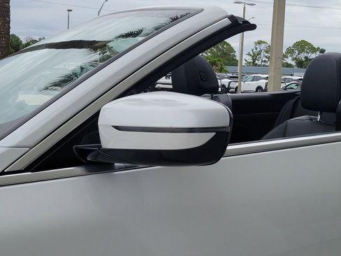 Used 2025 BMW 430i Convertible RWD image 12