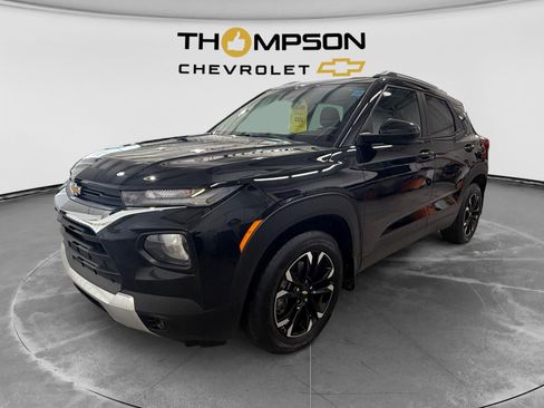Certified 2023 Chevrolet TrailBlazer LT w/ Convenience Package FWD image 1