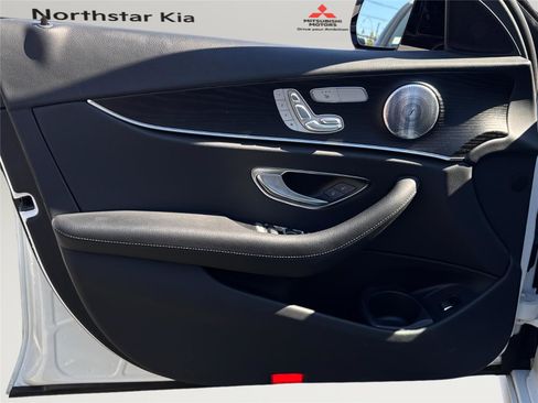 Used 2022 Mercedes-Benz E 350 4MATIC Sedan w/ AMG Line Exterior image 22