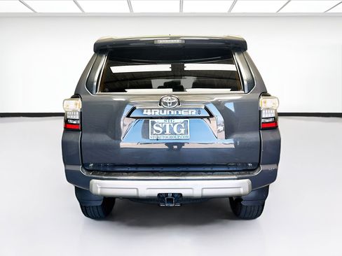 Used 2024 Toyota 4Runner TRD Off-Road Premium AWD/4WD image 5