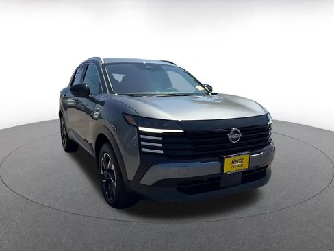 Used 2026 Nissan Kicks SV w/ Cold Weather Package AWD/4WD image 3