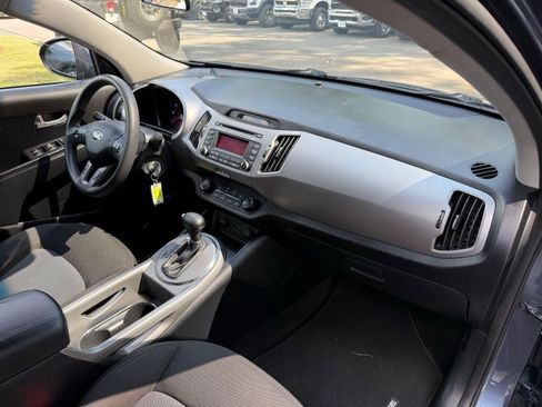 Used 2016 Kia Sportage LX FWD image 20