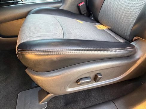 Used 2019 Nissan Pathfinder SV w/ Rock Creek Edition AWD/4WD image 31