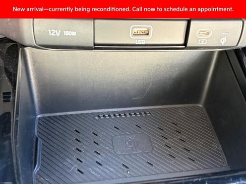 Used 2025 Kia Niro EX image 15