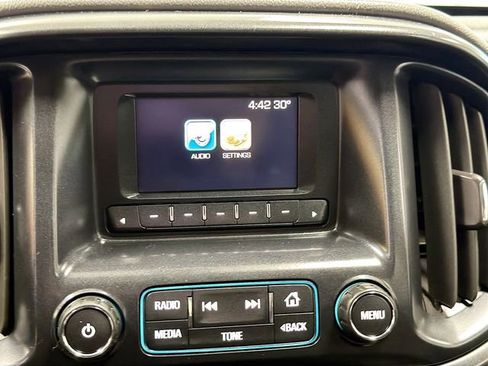 Used 2016 Chevrolet Colorado W/T image 13