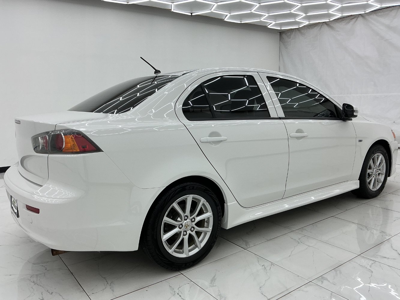 Used 2016 Mitsubishi Lancer ES AWD/4WD image 11