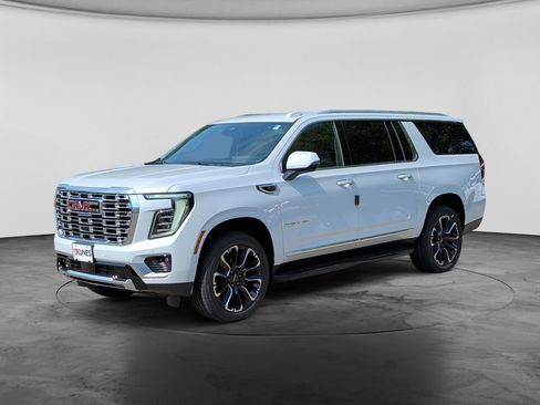 New 2026 GMC Yukon XL Denali AWD/4WD image 4