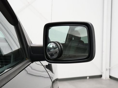 Used 2015 RAM 1500 Express image 35