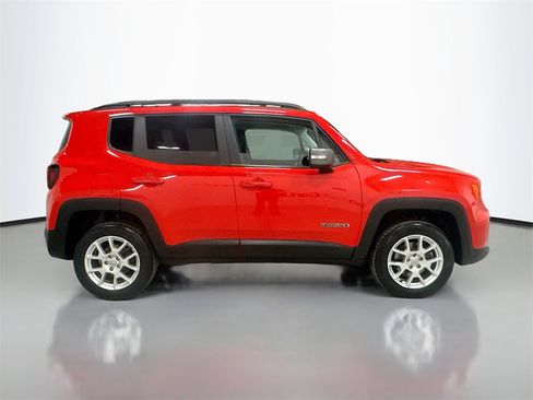 Used 2021 Jeep Renegade Limited w/ Sun & Sound Group image 8