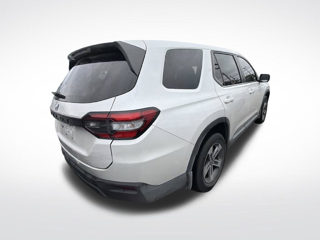 Used 2024 Honda Pilot EX-L image 4