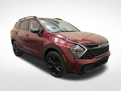 Certified 2025 Kia Sportage X-Line AWD/4WD image 3