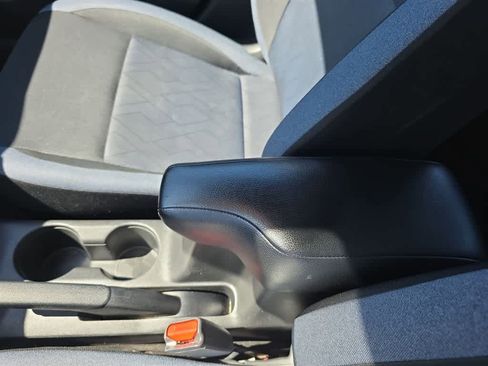 Used 2023 Nissan Versa SV FWD image 25