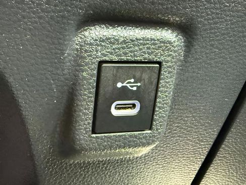 Used 2024 Toyota Corolla LE FWD image 11