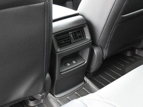 Used 2026 Honda CR-V Sport-L image 12