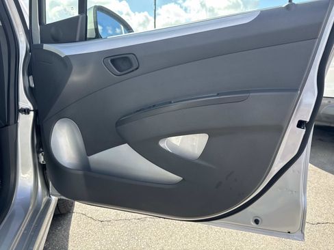 Used 2016 Chevrolet Spark LT image 23