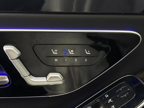 Used 2023 Mercedes-Benz S 500 4MATIC w/ AMG Line image 18