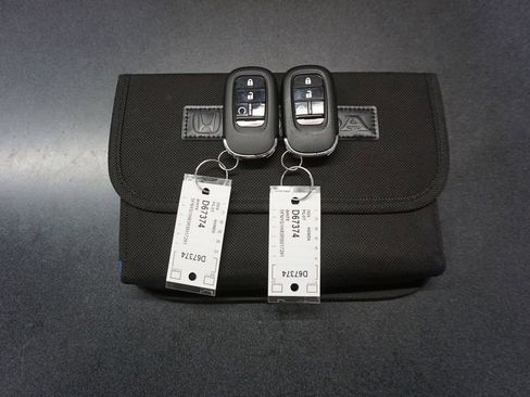 Used 2024 Honda Pilot Elite image 22