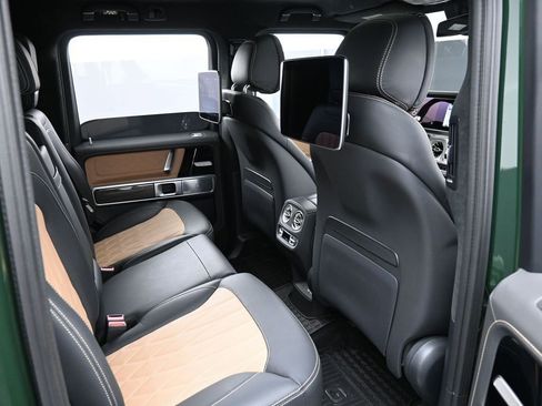 Used 2025 Mercedes-Benz G 63 AMG 4MATIC image 34
