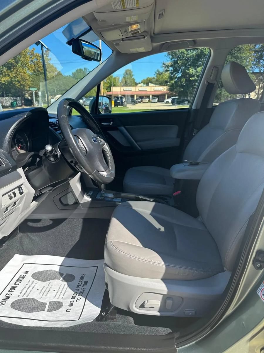 Used 2014 Subaru Forester 2.5i Limited AWD/4WD image 22
