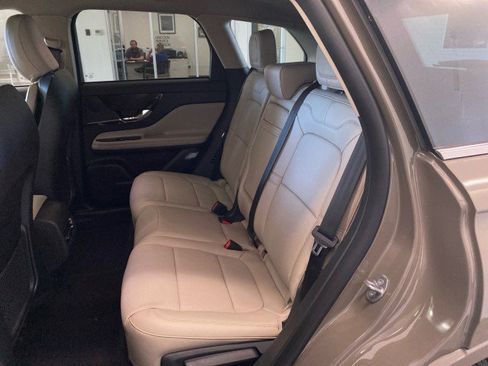 New 2025 Lincoln Corsair Grand Touring w/ Equipment Group 301A image 9